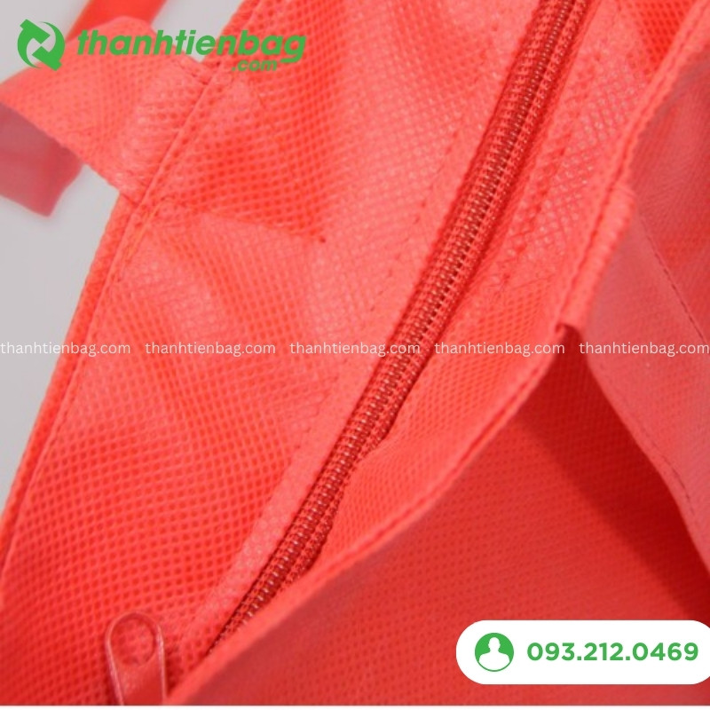  T&uacute;i vải kh&ocirc;ng dệt c&oacute; kho&aacute; k&eacute;o bảo vệ an to&agrave;n cho vật dụng b&ecirc;n trong